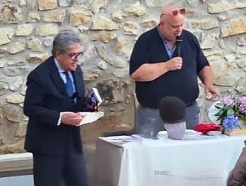A Enzo Bianco il Premio Internazionale 'uMani'
