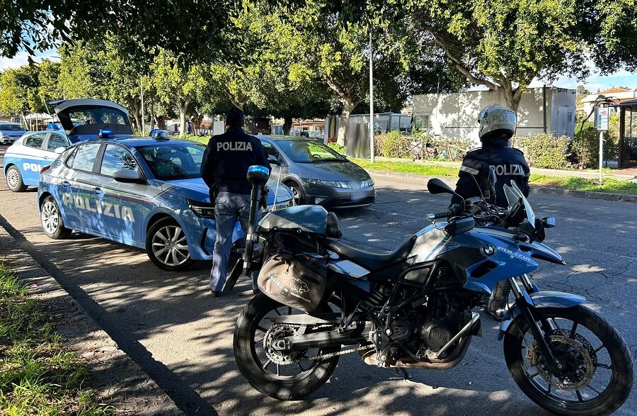 Stretta in citt&agrave; sul mancato utilizzo del casco