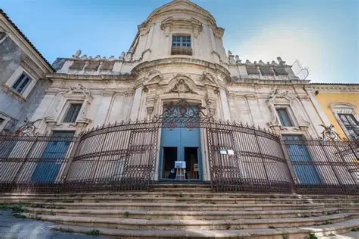 Musica e Solidariet&agrave; in Via Crociferi