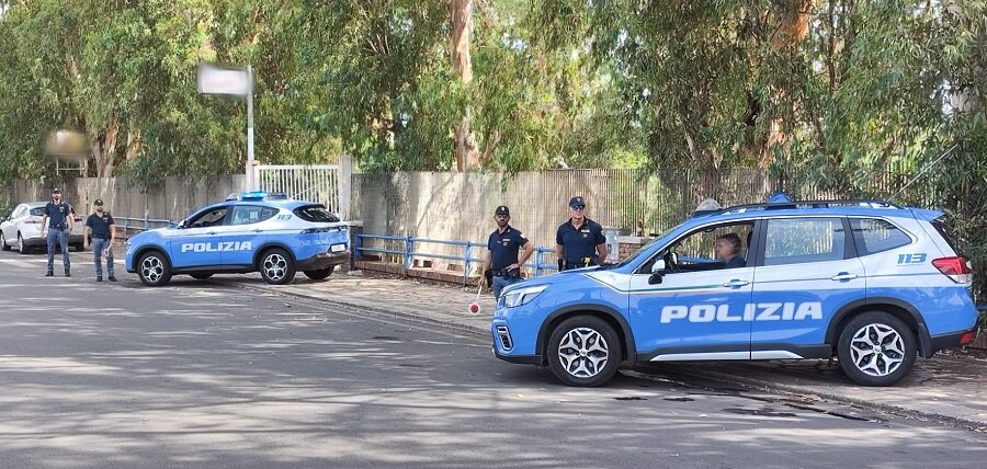 sorpreso-a-rubare-carburante-dal-serbatoio-di-un-pullman-di-turisti-aggredisce-i-poliziotti-pregiudicato-arrestato-dalla-polizia-di-stato.jpeg sorpreso-a-rubare-carburante-dal-serbatoio-di-un-pullman-di-turisti-aggredisce-i-poliziotti-pregiudicato-arrestato-dalla-polizia-di-stato.jpeg