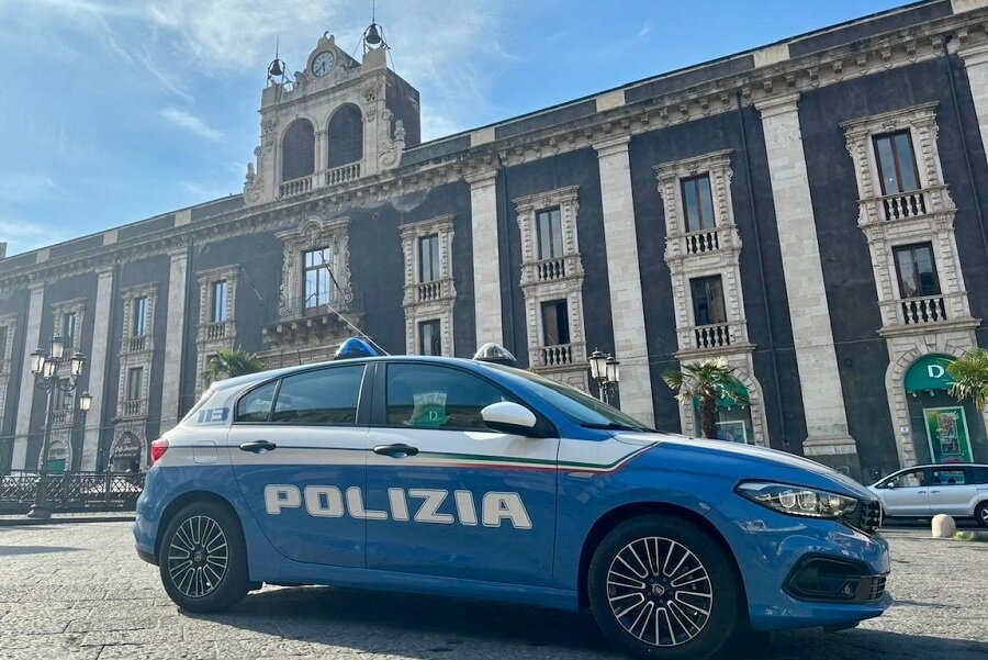 Investe un agente per sfuggire al controllo