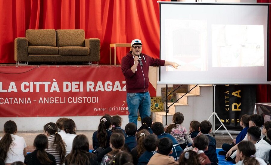 Oltre 500 partecipanti per Il Muro del Piatto, quando l’arte dà voce a una comunità