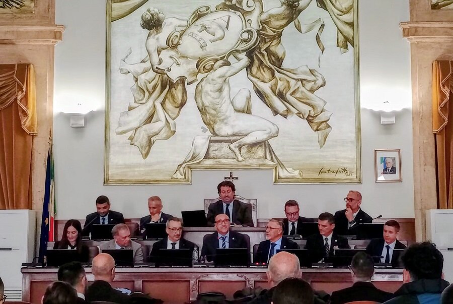 A Palazzo degli Elefanti il convegno Dai Vespri Siciliani a Strade Sicure