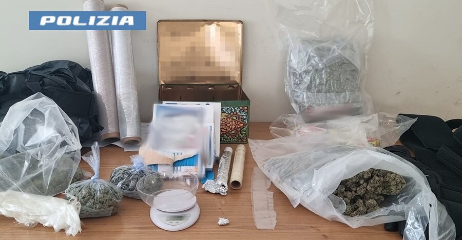 Nascondeva in casa 2,5 kg di marijuana