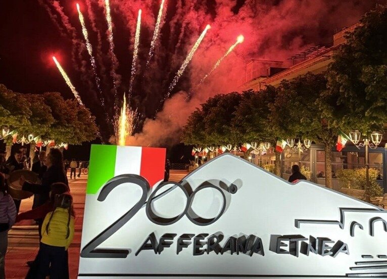 Zafferana Etnea, il cuore dell'Etna batte forte per i suoi 200 anni
