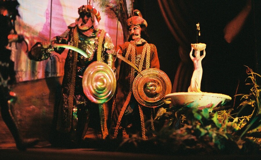 I pupi siciliani dei Fratelli Napoli protagonisti al Teatro Nuovo di Budapest I pupi siciliani dei Fratelli Napoli protagonisti al Teatro Nuovo di Budapest