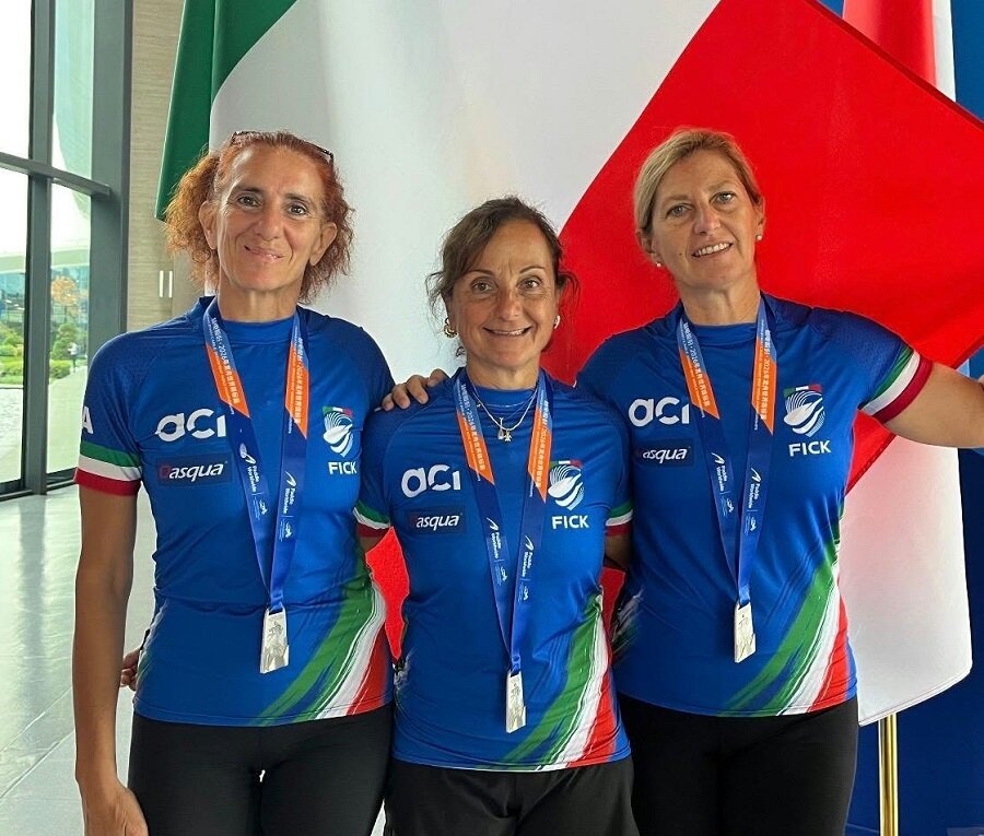 Dragon Boat - Mondiali in Cina, Flavia D’Aquila, Valentina La Rosa e Marzia Siclari d’argento con la Nazionale