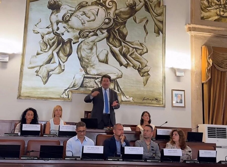 Presentato progetto 'No Smartossia - Crescere prima di connettersi'