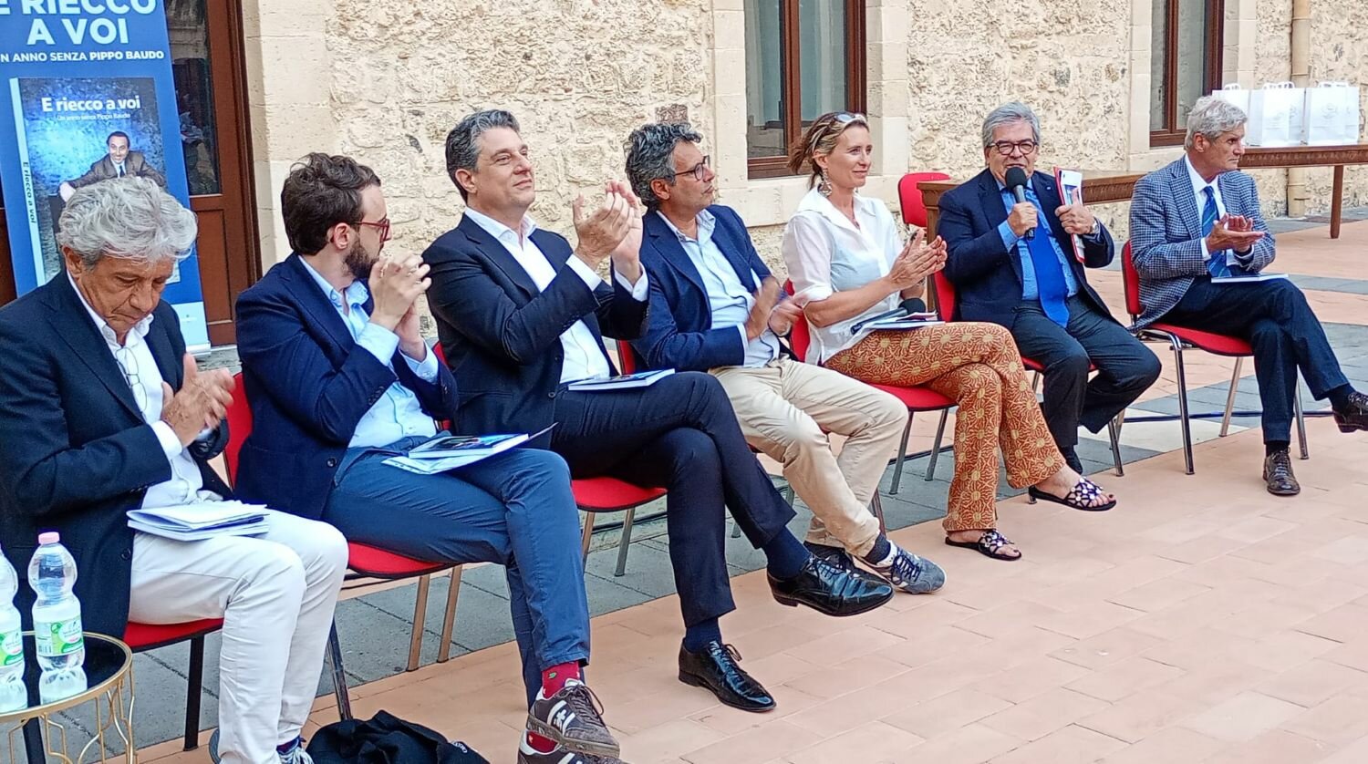 Militello ricorda Pippo Baudo: un libro per l'anniversario, ad un anno dalla sua scomparsa