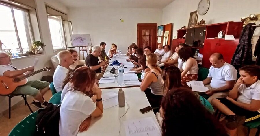 Dopo casting e provini si lavora per lo spettacolo itinerante “Sant’Aituzza Mia” di Salvatore Greco e Turi Giordano Dopo casting e provini si lavora per lo spettacolo itinerante “Sant’Aituzza Mia” di Salvatore Greco e Turi Giordano
