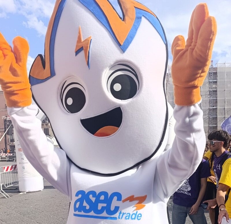 Asec Trade, 'Sparky' diventa assistente virtuale, online il nuovo chatbot al servizio dei clienti