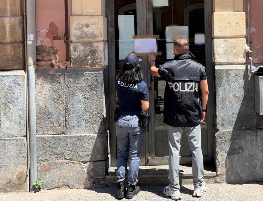 alcolici-venduti-a-minori-il-questore-dispone-la-chiusura-di-un-locale-del-centro-per-15-giorni.jpeg alcolici-venduti-a-minori-il-questore-dispone-la-chiusura-di-un-locale-del-centro-per-15-giorni.jpeg