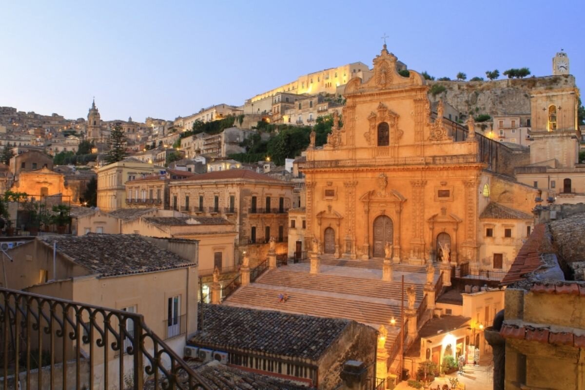 Congresso dei Lions siciliani a Modica: impegno solidale per il territorio Congresso dei Lions siciliani a Modica: impegno solidale per il territorio
