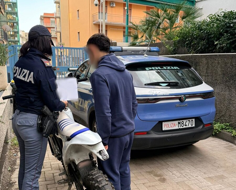 Diciottenne ruba una moto del valore di 12 mila euro