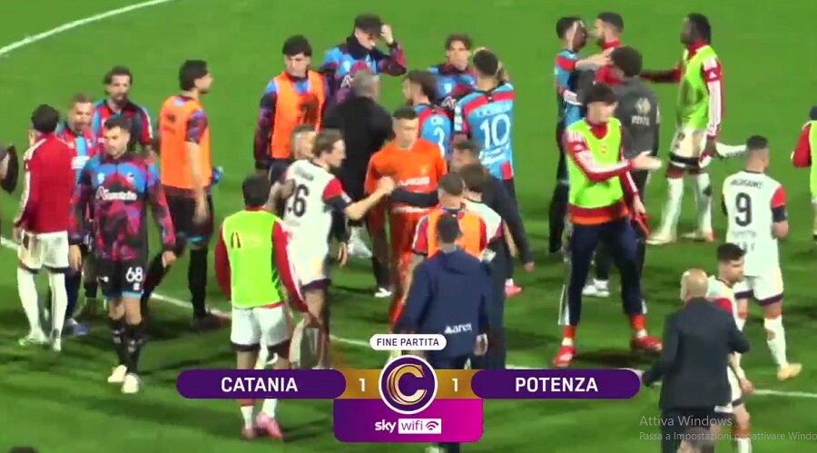 Serie C, solo un pari (1-1) al Massimino tra Catania e Potenza, a D'Auria risponde Cicerelli su rigore