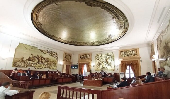 Consiglio comunale approva due regolamenti e due mozioni Consiglio comunale approva due regolamenti e due mozioni