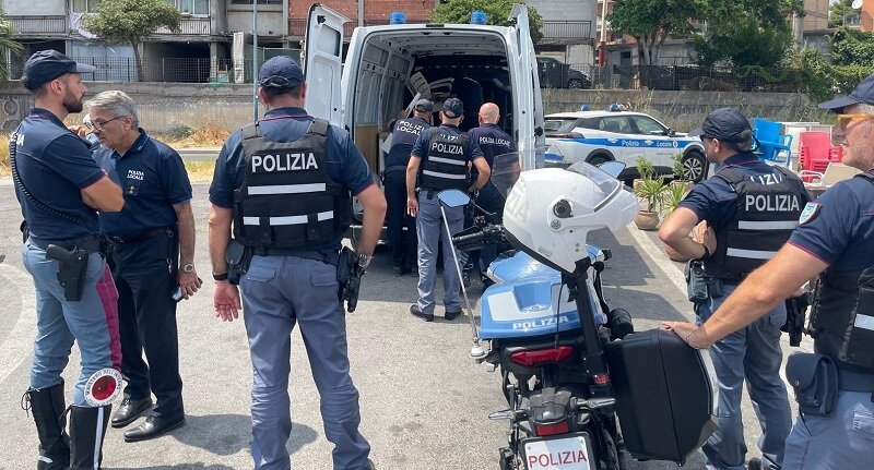 Controlli straordinari coordinati dalla Polizia di Stato nei quartieri di Librino e San Giorgio