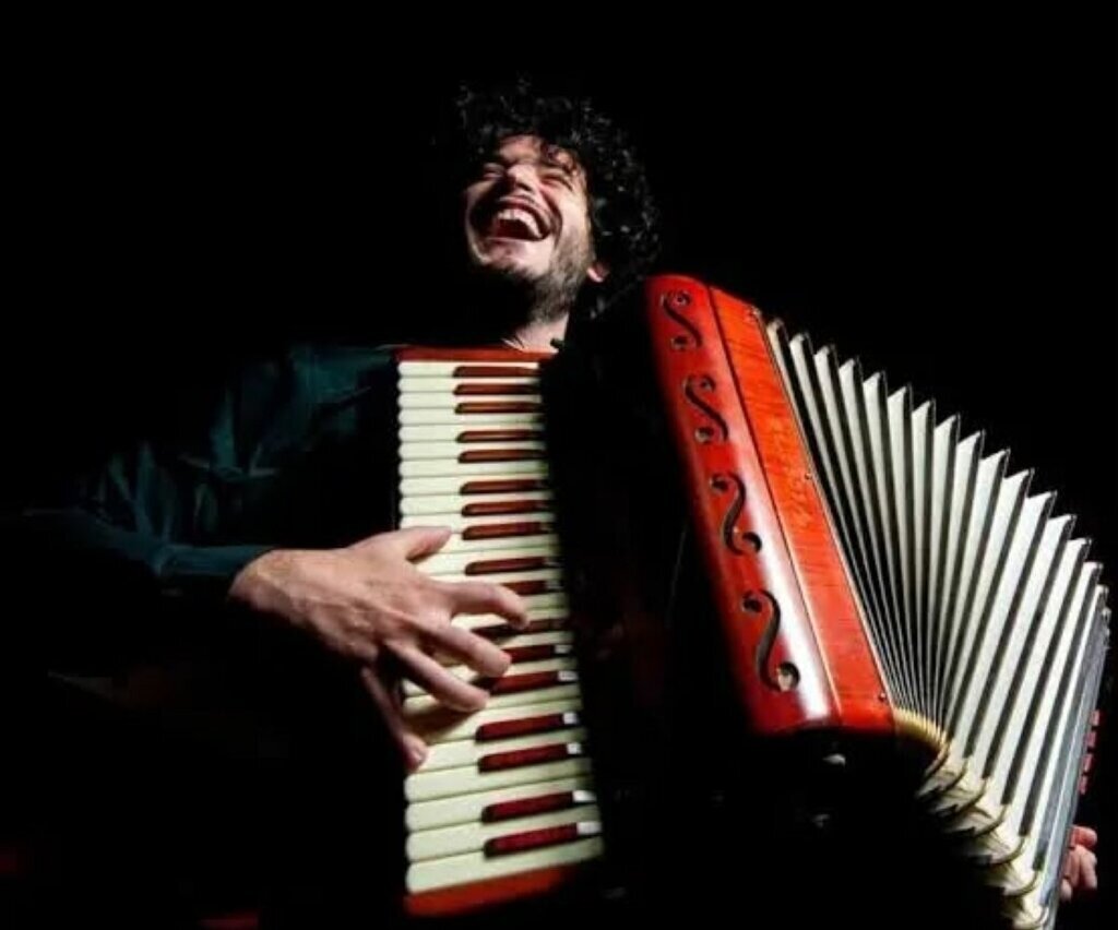 Roccalumera Jazz Festival, il 27 agosto i fisarmonicisti Antonino De Luca e Roberto Gervasi Roccalumera Jazz Festival, il 27 agosto i fisarmonicisti Antonino De Luca e Roberto Gervasi