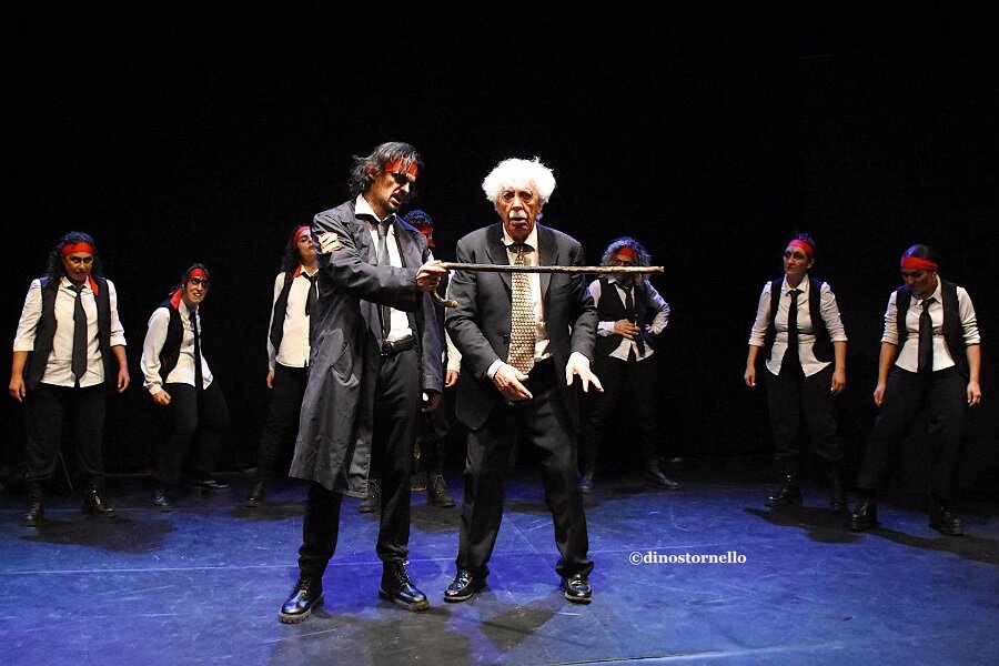 In scena a Catania il surreale corto circuito tra politica e teatro