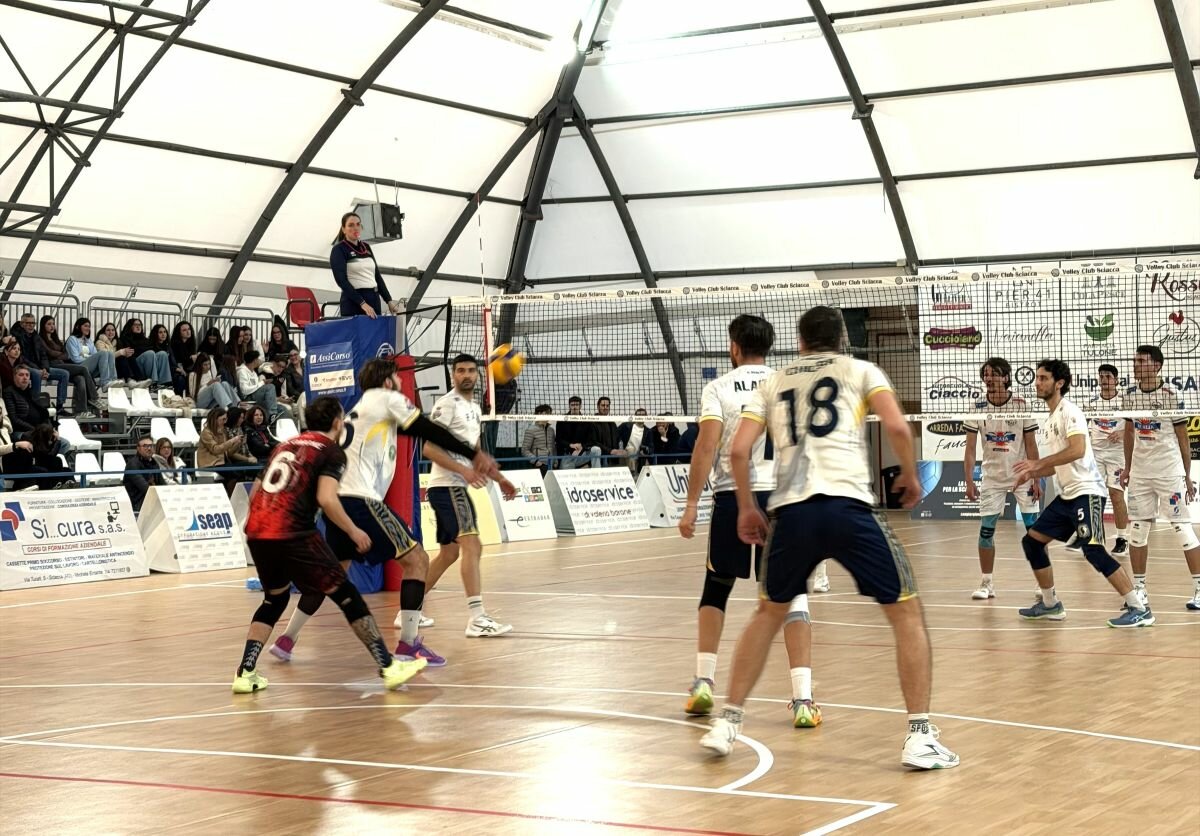 Serie B, la Jonica Santa Teresa Riva espugna Sciacca