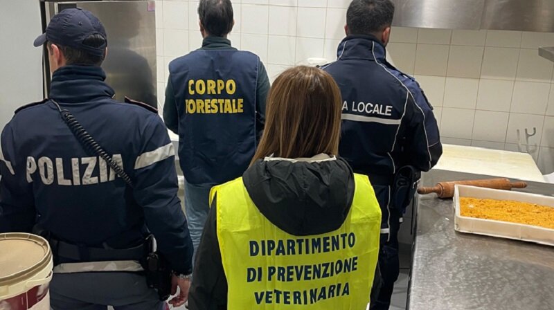 Dipendenti in nero, in azione Task force coordinata dalla Polizia di Stato