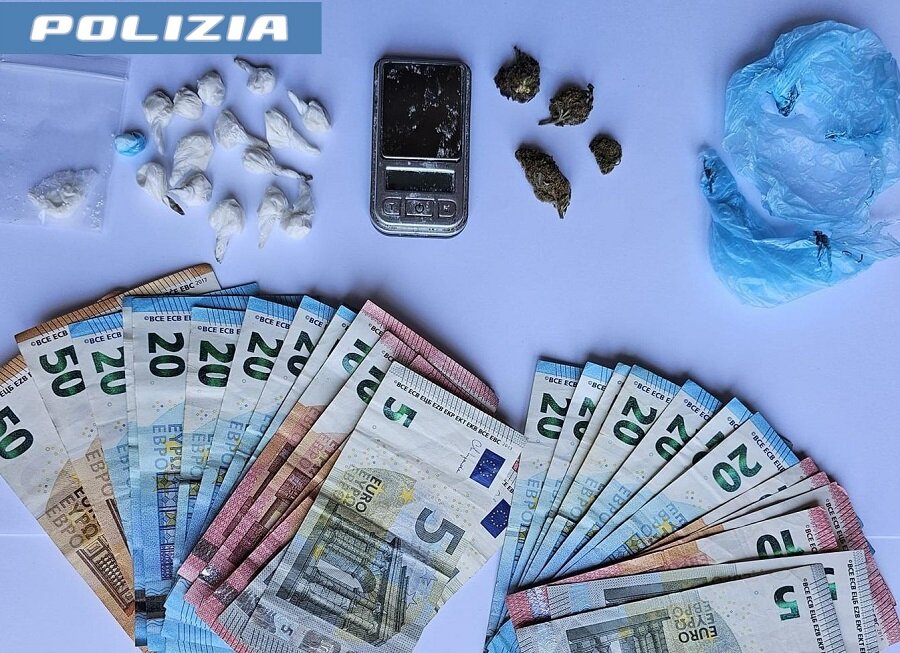 Due fratelli di Acireale arrestati dalla Polizia di Stato