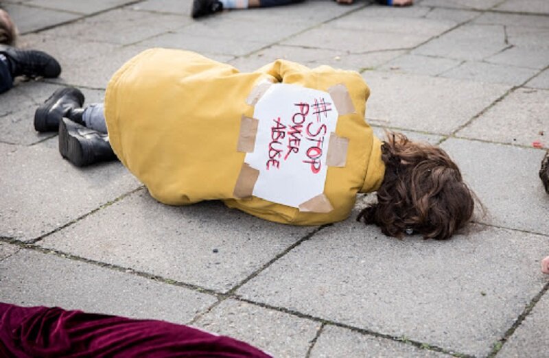 Domani a San Berillo la denuncia ballata di Teatri Riflessi, corpi diversi come spazio di protesta oltre la riqualificazione