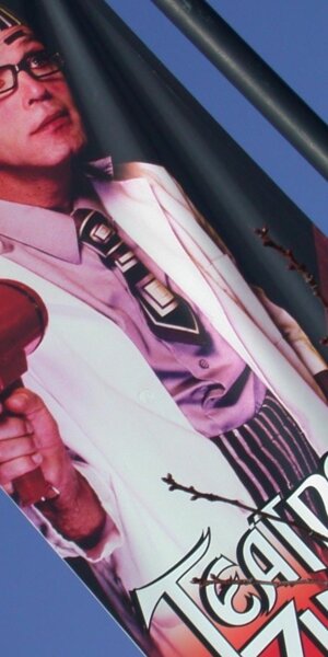 jonny%20filion%20circus%20uni%20cicle.jpeg jonny%20filion%20circus%20uni%20cicle.jpeg