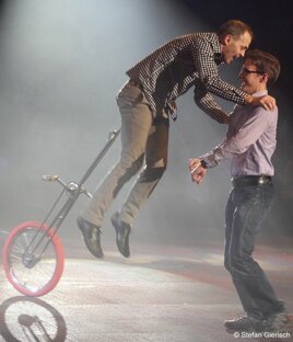 jonny filion circus uni cicle.jpeg jonny filion circus uni cicle.jpeg