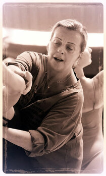 b0bccd_7bcdb4fdd2574fa292d1af99389b5d7d~mv2.jpeg b0bccd_7bcdb4fdd2574fa292d1af99389b5d7d~mv2.jpeg