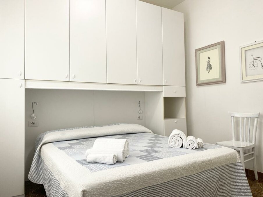 eyJpdCI6IkZsb3JhIn0=