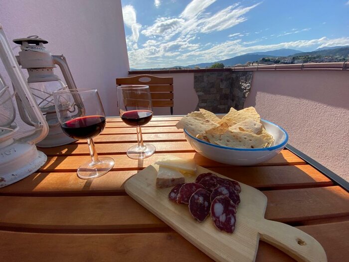 eyJpdCI6IlBlcmxhIn0=