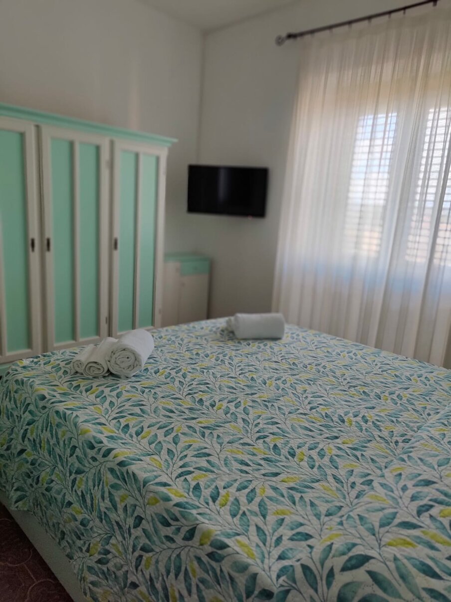 eyJpdCI6IkZsb3JhIn0=