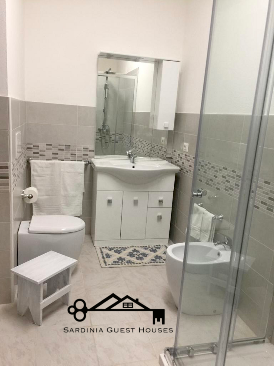 eyJpdCI6IkZsb3JhIn0=