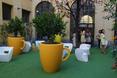 6ce593ae3610cbdba7a0202cb5165d697690f388