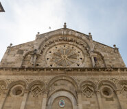 83f0d44a42264630c9182c6d2c87525ea9beeaac