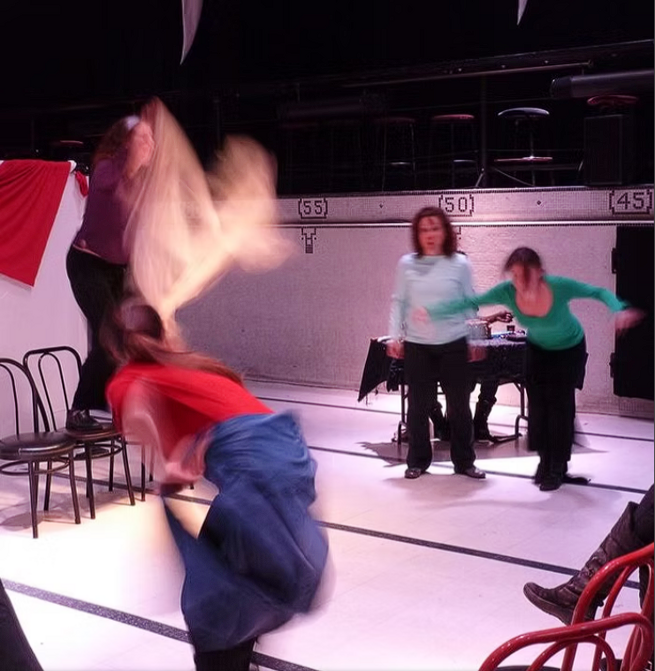 eyJlbiI6IlBsYXliYWNrIFRoZWF0cmUgTW9udHJlYWwgLSBhIGR5bmFtaWMgcGVyZm9ybWFuY2Ugd2l0aCBtb3ZlbWVudCBhbmQgY29sb3JmdWwgZmFicmljcyBvbiBzdGFnZS4iLCJmciI6IlRo6eJ0cmUgUGxheWJhY2sgTW9udHLpYWwgLSBwZXJmb3JtYW5jZSBkeW5hbWlxdWUgYXZlYyBtb3V2ZW1lbnRzIGV0IHRpc3N1cyBjb2xvculzIHN1ciBzY+huZS4ifQ==