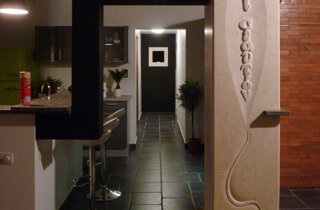 Colonna%20Marmo%20260x50x50cm%20|%20Scrittura%20greca%20 Colonna%20Marmo%20260x50x50cm%20|%20Scrittura%20greca%20