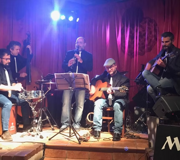 a88db3_17a0ea8299144fdd8d6b5d173a140979~mv2