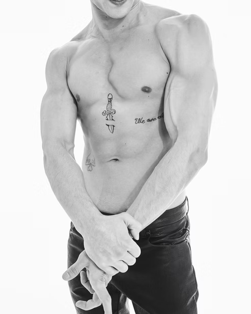 imgi_88_d496e2_11f4b6c84ef94fe7bb8fbcf788a1d77f~mv2_d_4147_5184_s_4_2