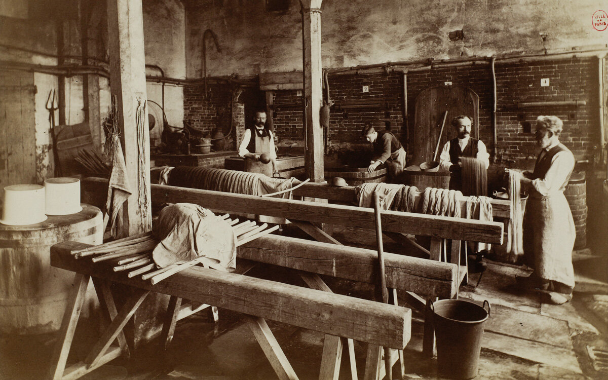 The typical communard is a Parisian worker of about thirty years old