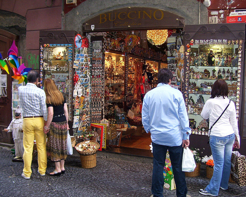 20210615110504enzo-abramo.jpeg centro storico di napoli
