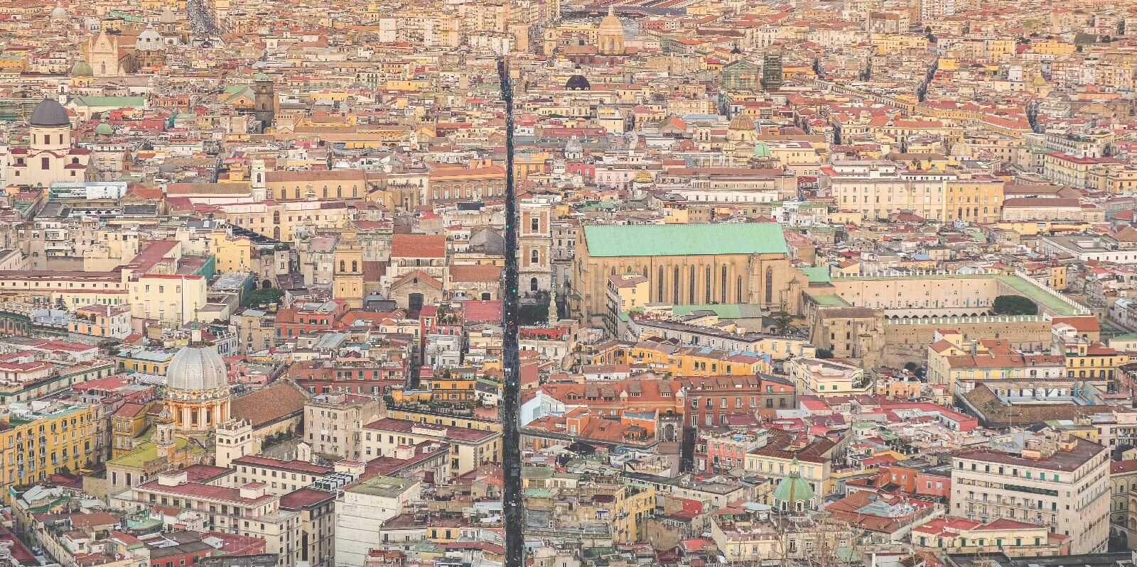 spaccanapoli-hd.jpeg spaccanapoli
