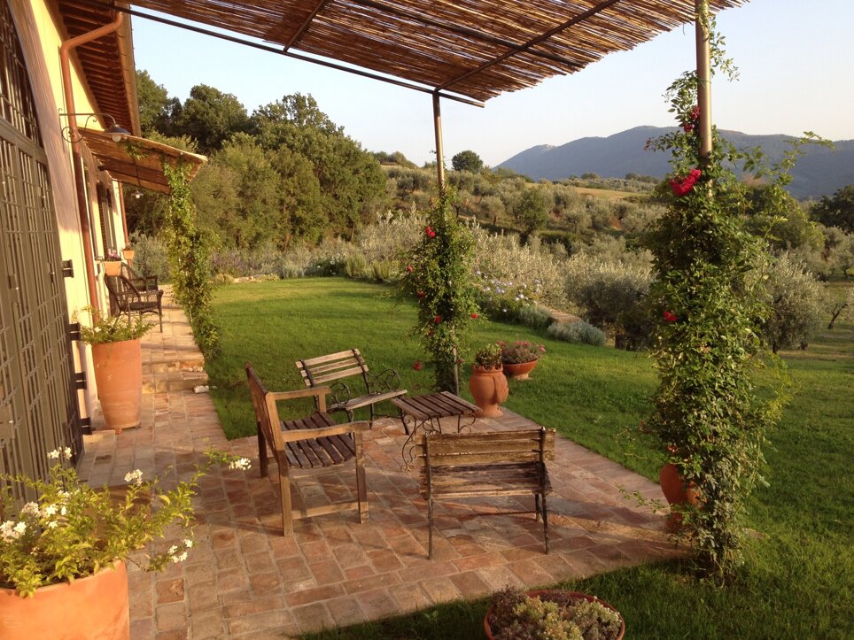 Relaxing in Sabina countryside