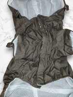 tuta-antipioggia-impermeabile-per-cane-con-cappuccio-colore-marrone