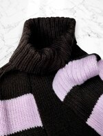 maglioncino-per-cane-a-righe-rosa-e-marrone-con-sciarpa