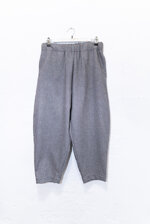 pantalone-carots-a-righe-colore-grigio
