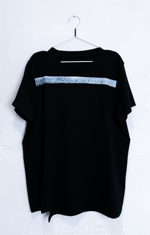 t-shirt-in-cotone-asimmetrica-stampata