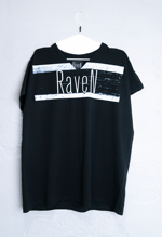 t-shirt-in-cotone-con-scollo-a-v