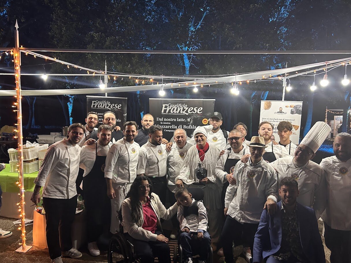 gennarino-con-presidente-tecchia.jpeg gennarino-con-presidente-tecchia.jpeg